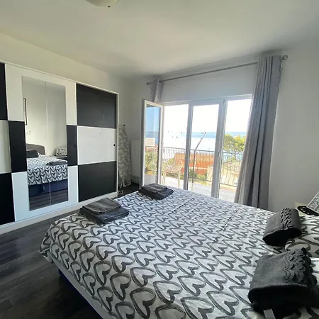 Appartement Black And White - 2 Bedrooms, Walk To The